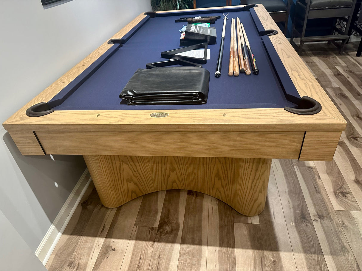 Oceanside pool table showroom end view