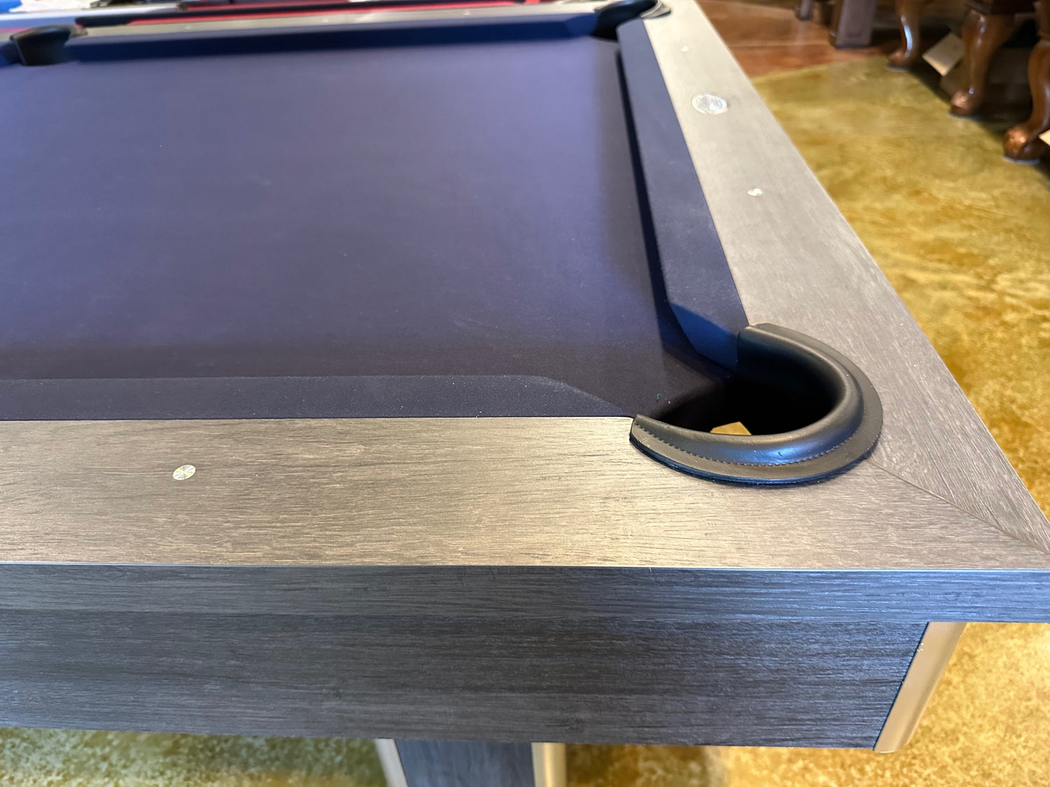 regent pool table arizona finish corner detail