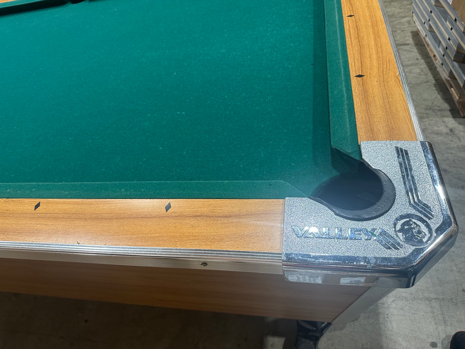 Used Valley Dynamo Tiger 8' Pool table corner