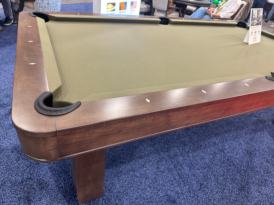 basecamp pool table truffle finish olive felt rail detail