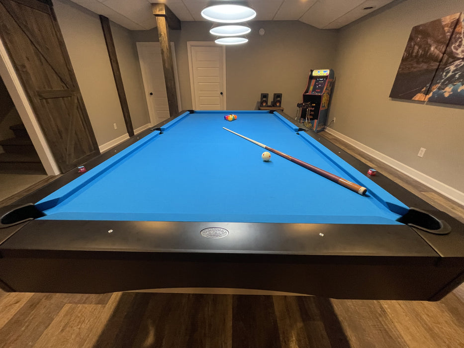 Olhausen Billiards Grand Champion 10' pool table end view