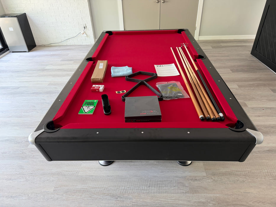 Presidential black diamond 8' pool table red cloth end view