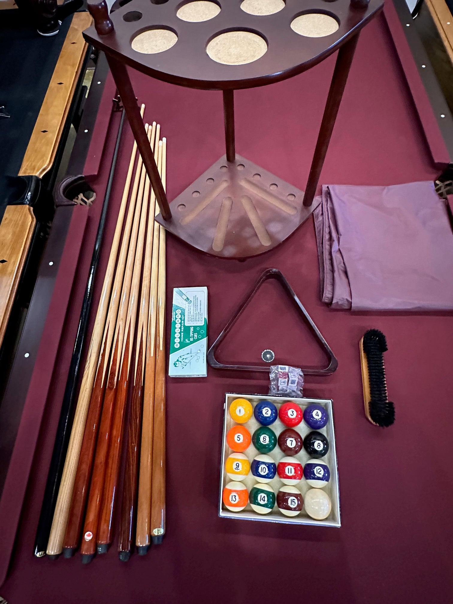 Used Olhausen Eclipse Pool Table 8' cherry — Robbies Billiards