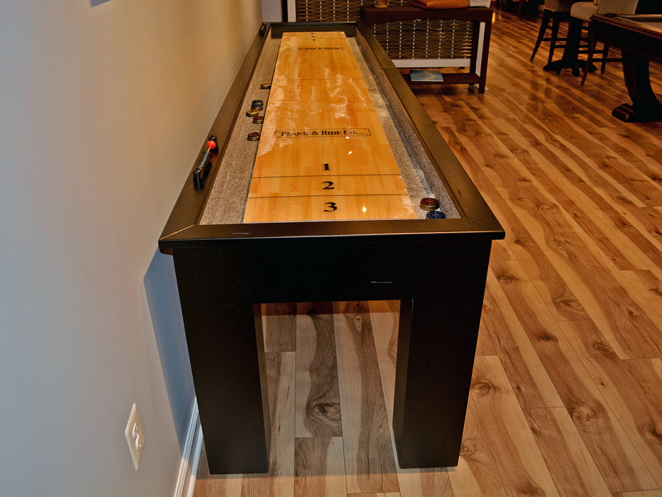 plank and hide shuffleboard play surface detail